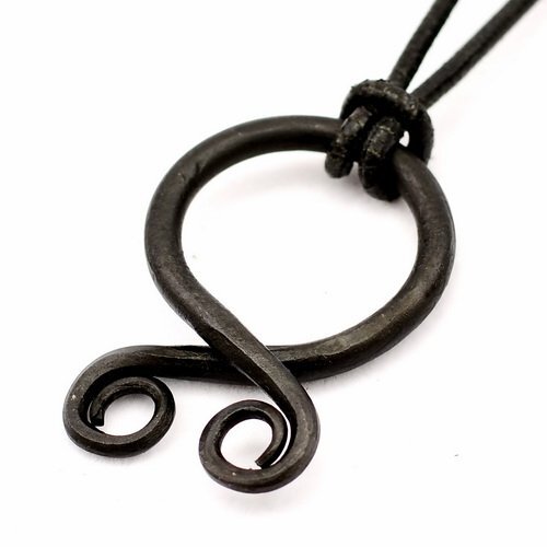 Trollkreuz amulett der - trollkreuz,